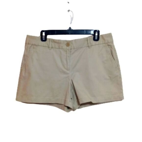 LOFT Pants - Ann Taylor LOFT Khaki Modern Shorts Size 8